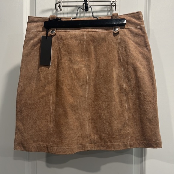 Blank NYC Tan Suede Skirt 27 - Picture 2 of 3